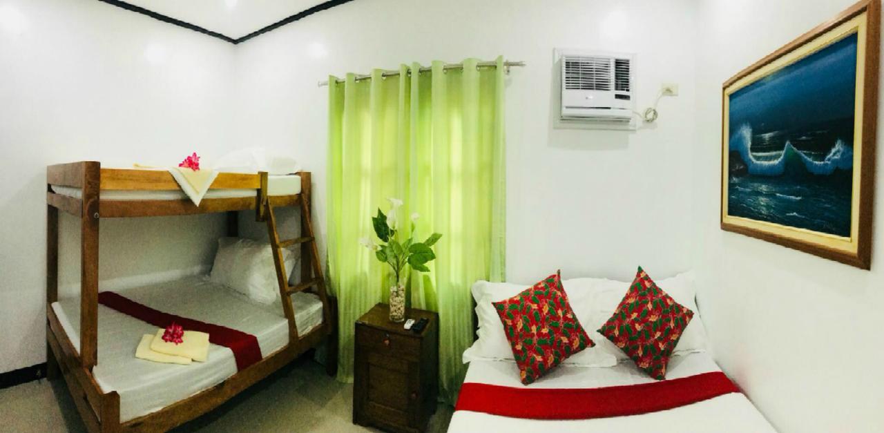 Teresita Pension Puerto Princesa Buitenkant foto