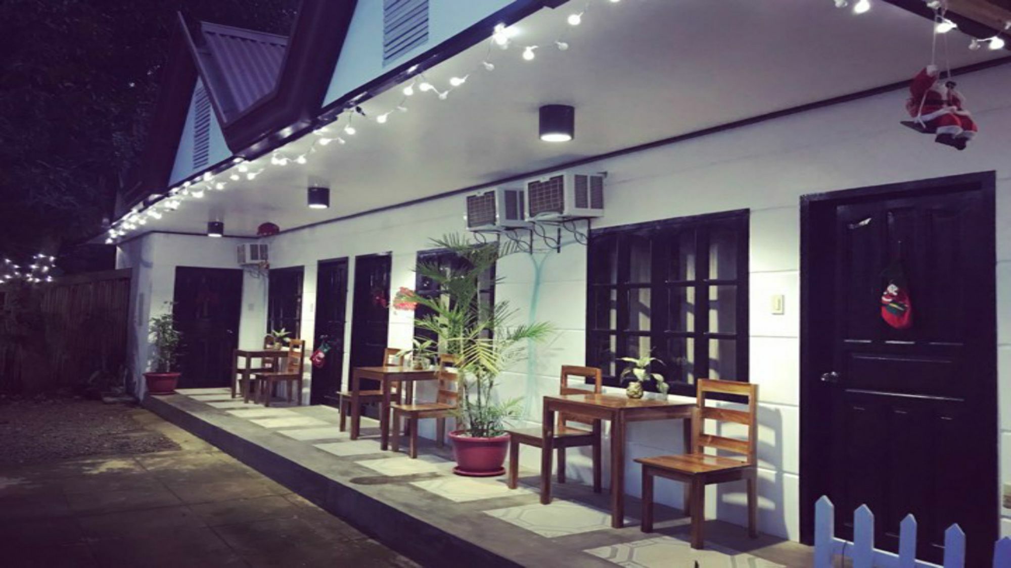 Teresita Pension Puerto Princesa Buitenkant foto